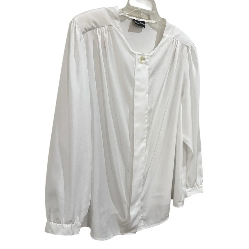 Vtg Gianna Woman Ivory Satin Blouse Hidden Button Career Top Est. 2X See Desc - Picture 3 of 12